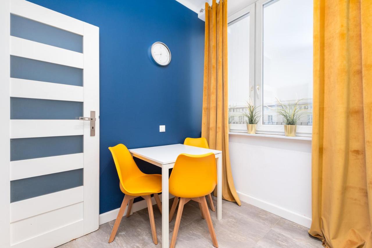 Central Apartament By Your Freedom Warsawa Bagian luar foto